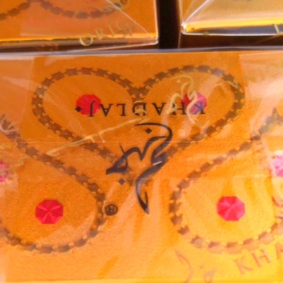 *HAREEM AL SULTAN GOLD Oil with SPRAY included (35ml) Authentic✅ Brand New - Picture 6 of 16